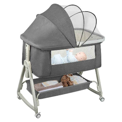 Bebe dormant paisiblement lit cododo evolutif portable Gris