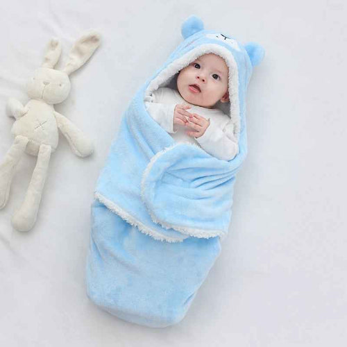Turbulette-hiver-bleue-enroule-bébé
