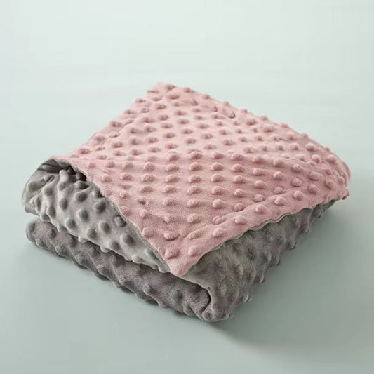 Couverture bébé plié une couleur rose de chaque côté