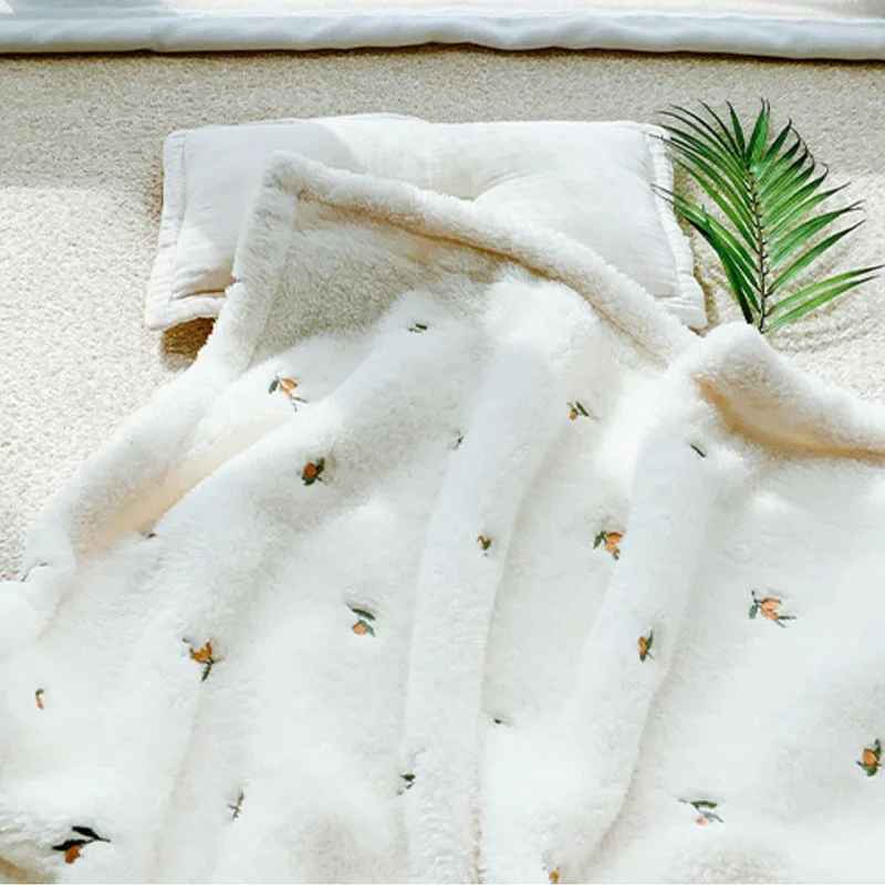 couverture bebe polaire avec oreiller feuille verte